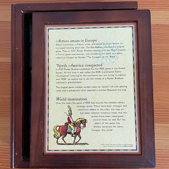 Risk Vintage Game Collection Wooden Book Shelf 2005 Edition - Picture 4 of 7